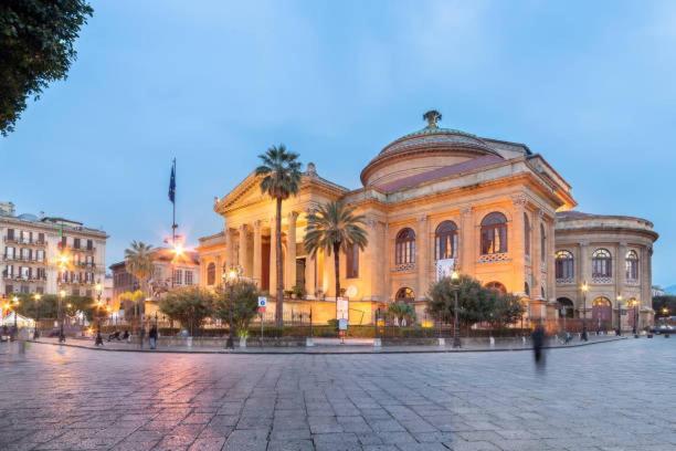 Casa Vacanze Francesca Hotel Palermo Ngoại thất bức ảnh