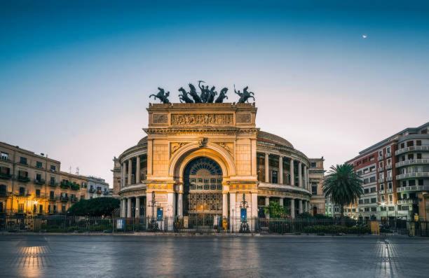 Casa Vacanze Francesca Hotel Palermo Ngoại thất bức ảnh